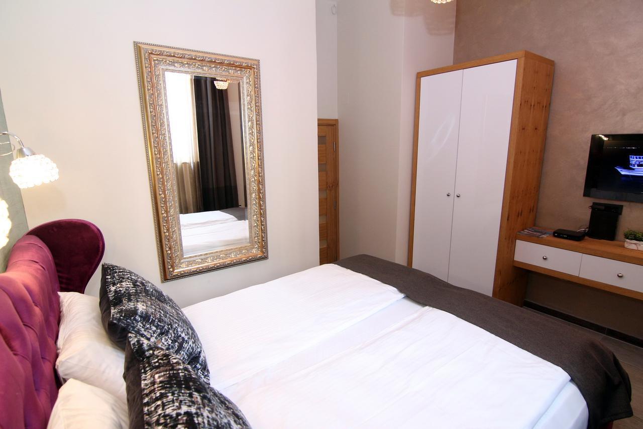 Loft City Center Belgrad Exteriör bild